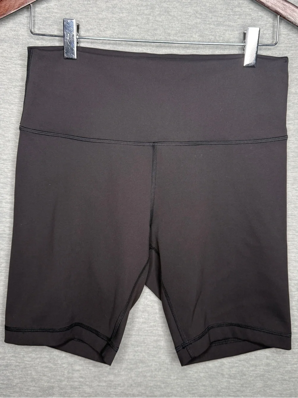 Lululemon Align High Rise Shorts 6” Black Size 10 Yoga Biker Athletic